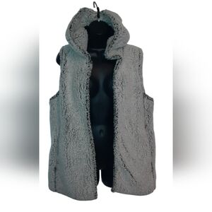 CoffeeShop Women's Plush Gray Vest